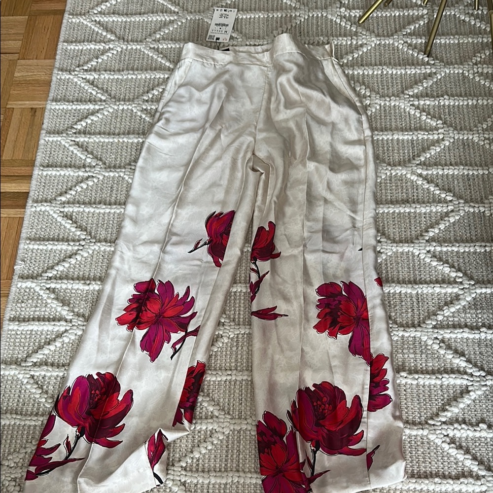 Zara Cream and Red Wide Leg Jumpsuit with Floral Design